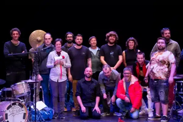 %%tb-image-alt-text%%