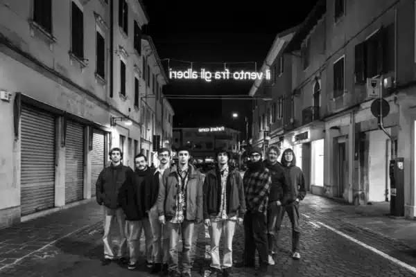 %%tb-image-alt-text%%